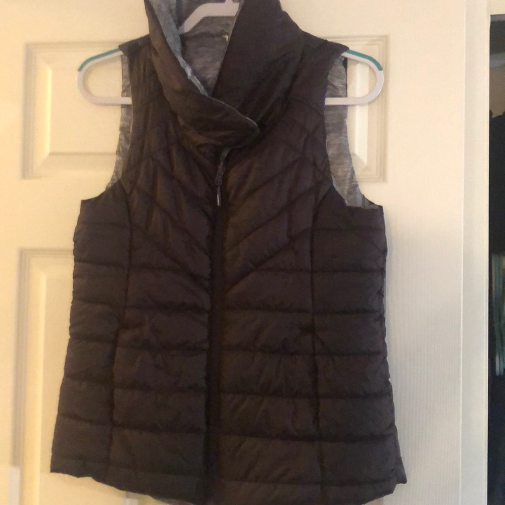 Reversible bubble vest! Purple/gray